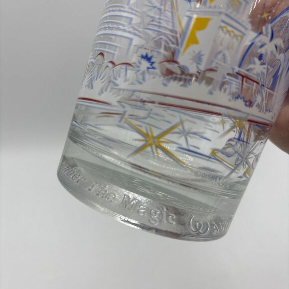 WALT DISNEY WORLD 25th ANNIVERSARY "REMEMBER THE MAGIC" MICKEY MOUSE Glass 1996 - Picture 8 of 9